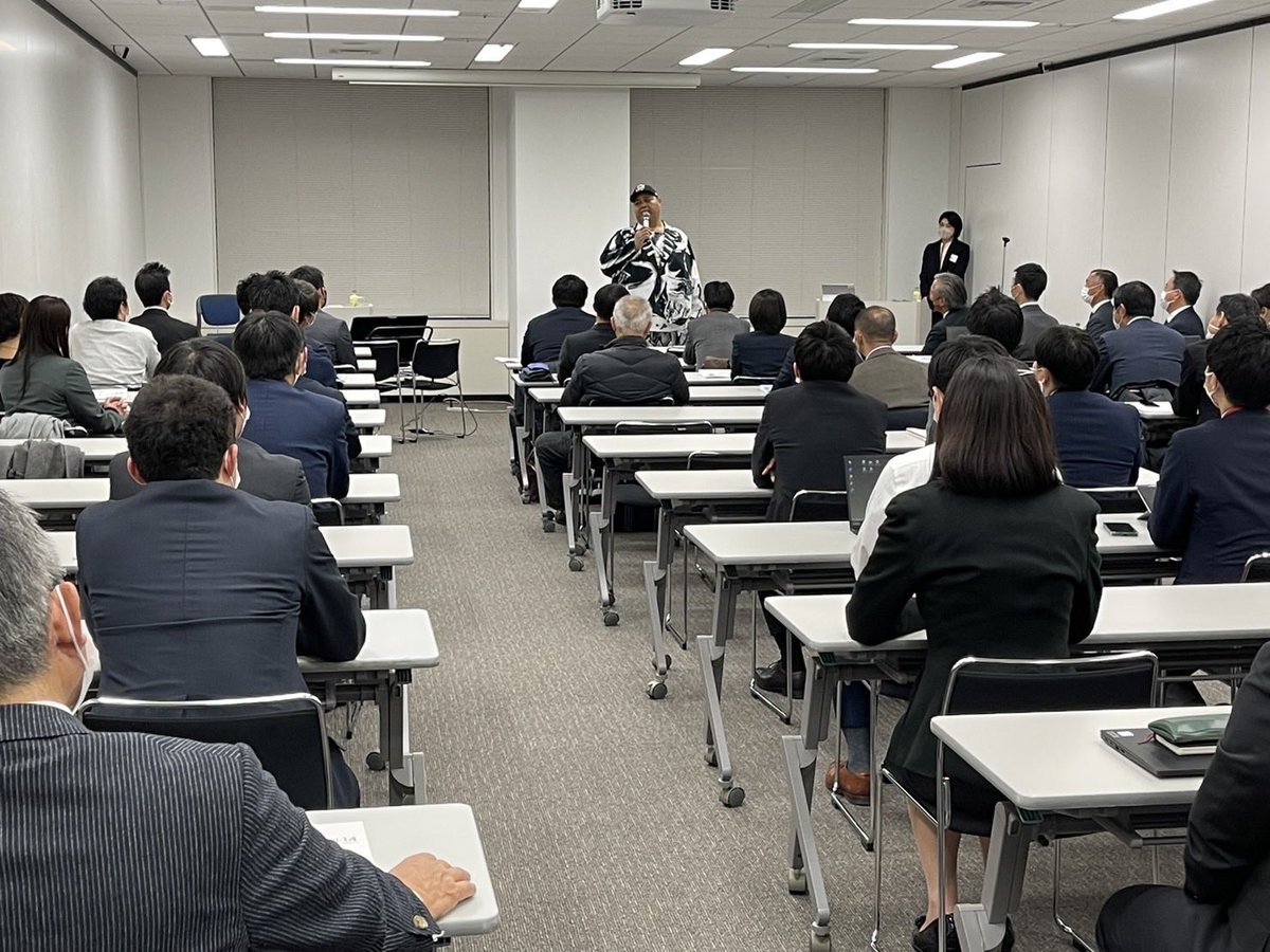 KONISHIKI 小錦 on Twitter "Speaking at Yamada Consulting Group in Tokyo