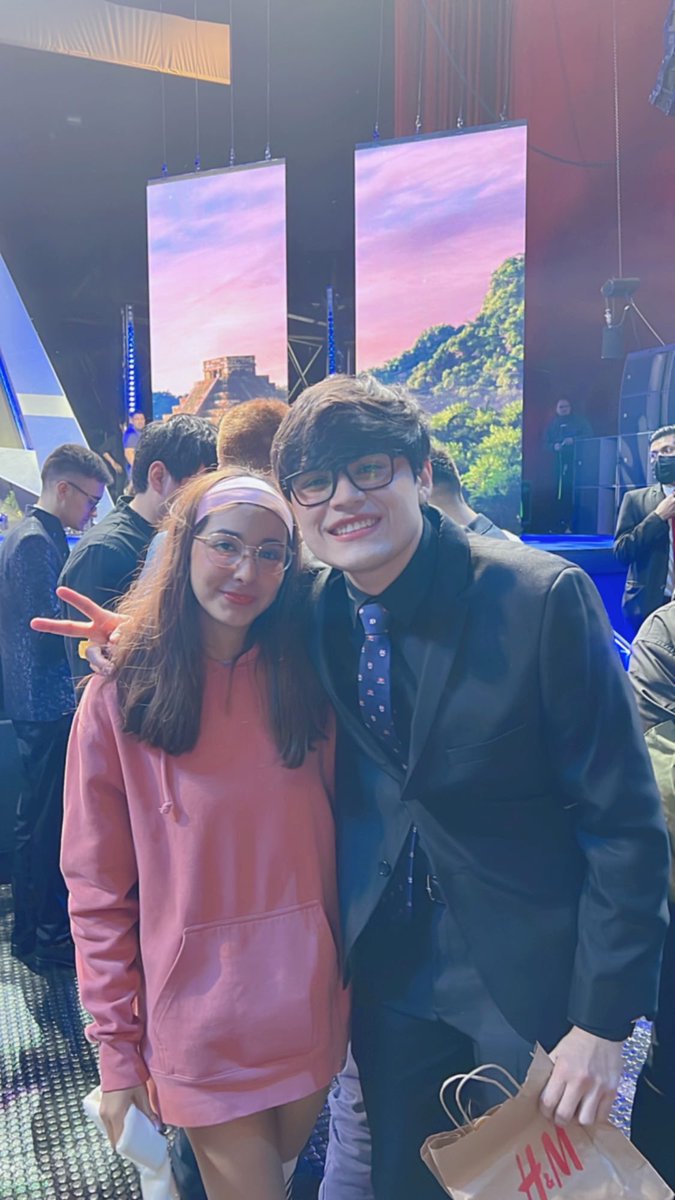 SmithYazon's tweet image. Lo bonitos que se ve el Osvaldo, Aldo y Roier en estás fotos. 
Gracias @rubyqon_ por subirlas 💕