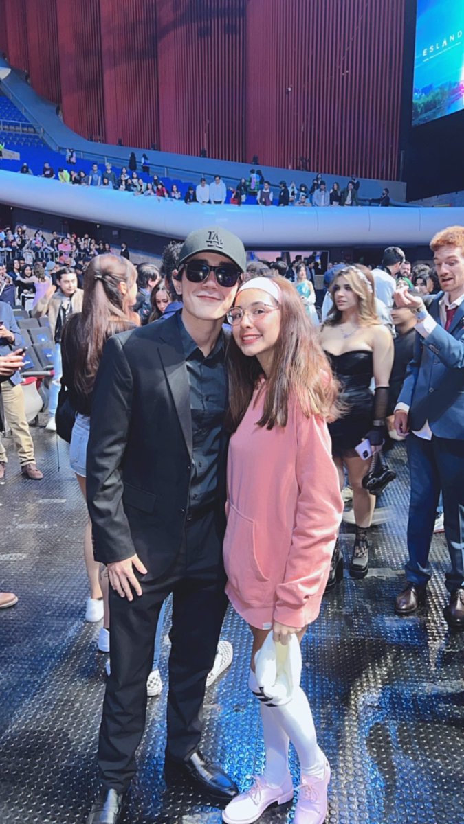 SmithYazon's tweet image. Lo bonitos que se ve el Osvaldo, Aldo y Roier en estás fotos. 
Gracias @rubyqon_ por subirlas 💕