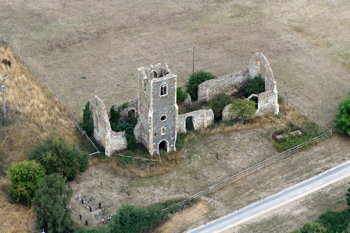 johnfielding001's tweet photo. Aerial image of the ruins of St Andrew's Church in Roudham, Norfolk. #Roudham #aerial #image #Norfolk #Church #aerialphotography https://t.co/iUGrCxueE4