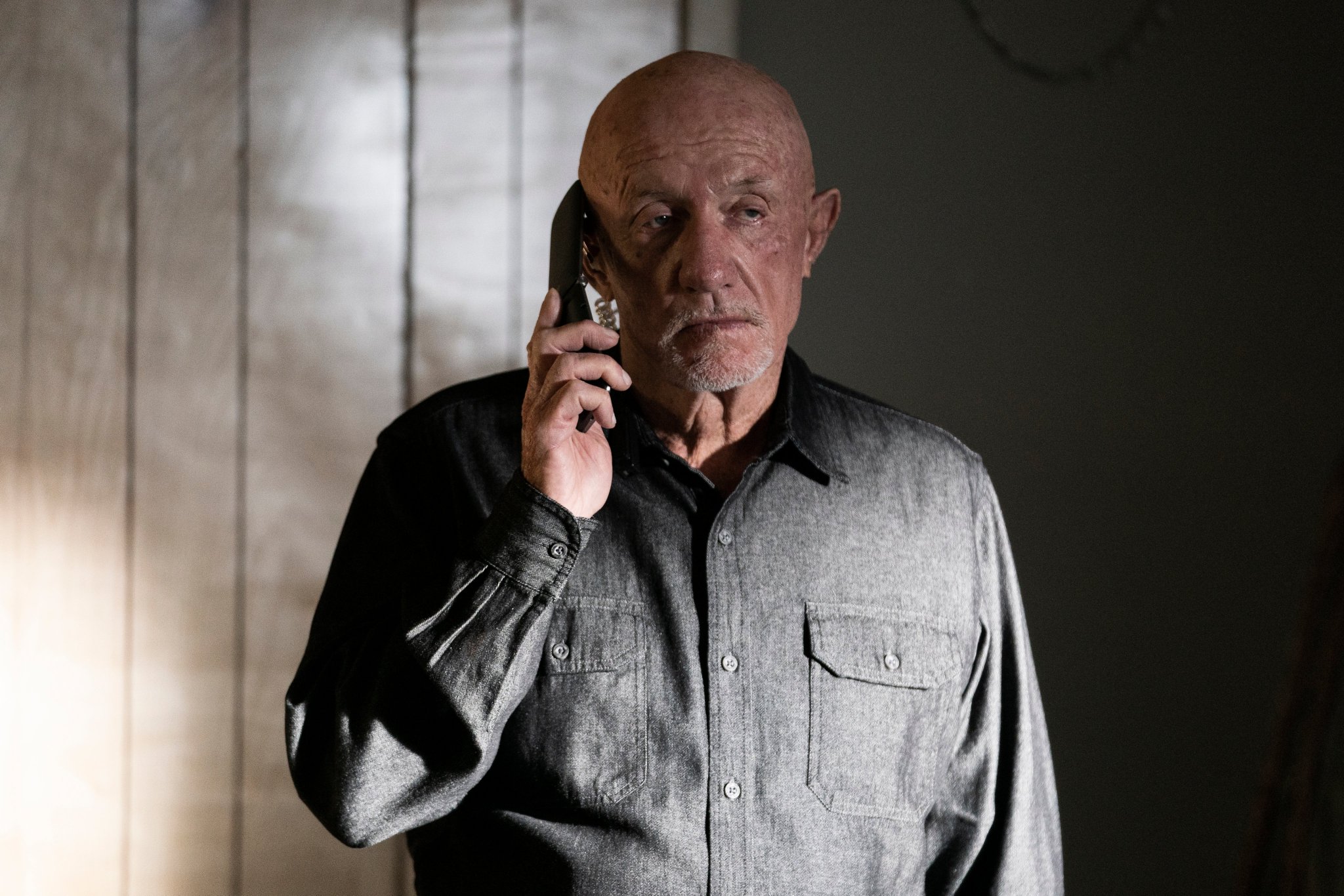  Nuestro querido Jonathan Banks cumple hoy 76 años. ¡Happy birthday, Mike!    