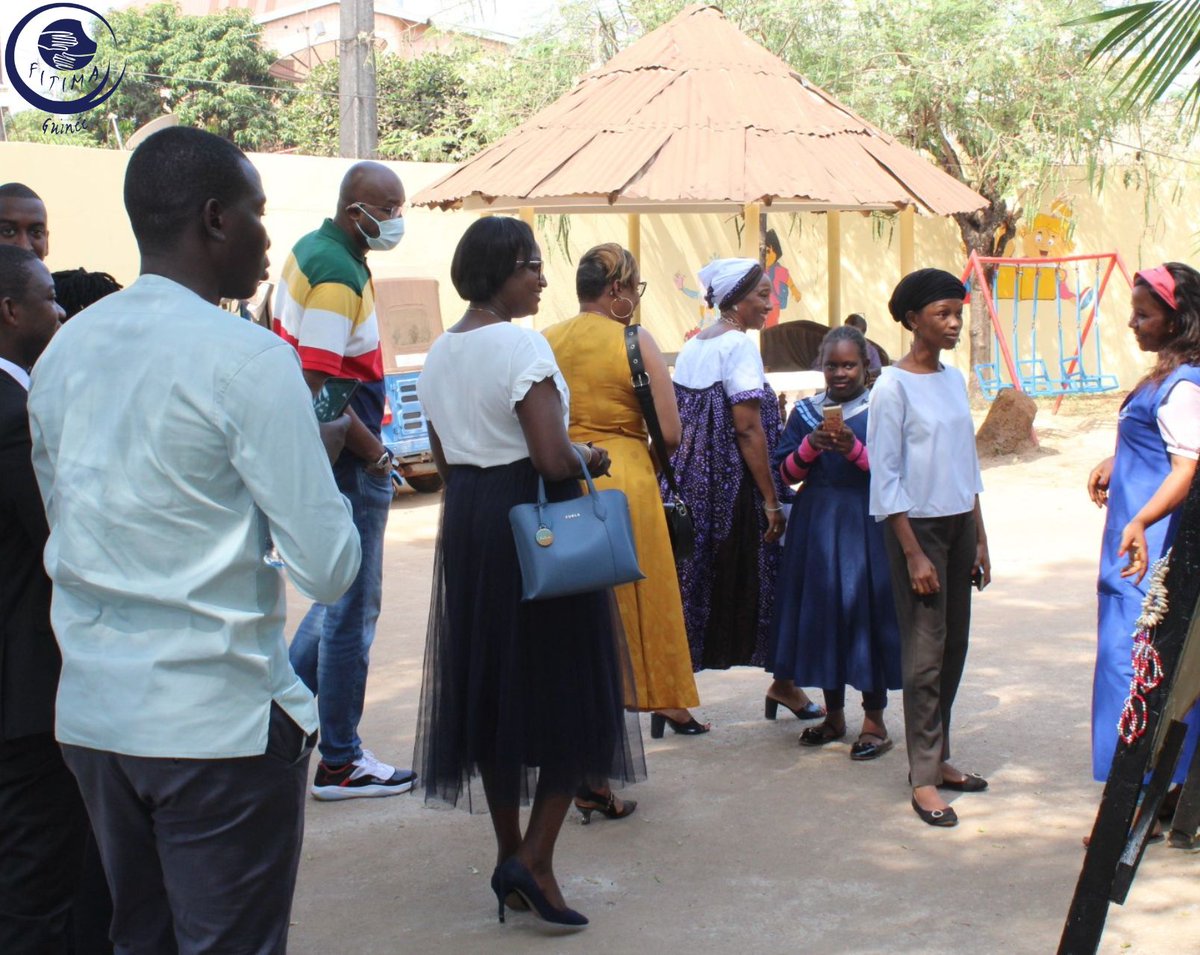 FITIMABFGN's tweet image. Le Mercredi 25/01/2023 #FITIMA_Guinée a invité dans ces locaux @SG_Guinee, @Akiba_Finance, #bmsc , @DeLoterie pour une #journée porte ouverte.

  Journée qui a permis à ces #entreprises de rencontrer les bénéficiaires &amp;amp; échanger avec l’équipe sur les #activités de #FITIMA.
1/2⬇️