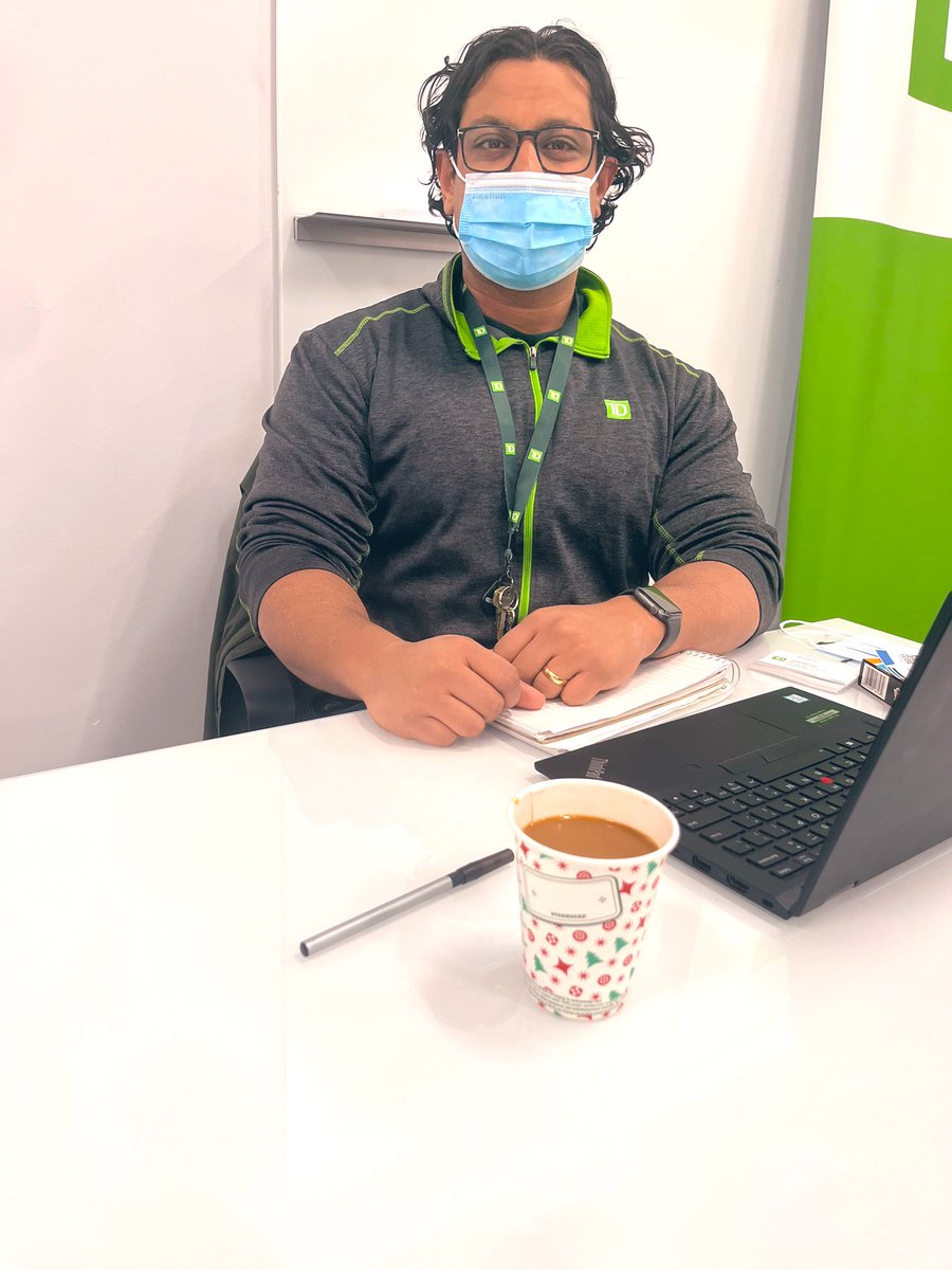 Had the pleasure to meet with some incredible students from the <a href="/umanitoba/">University of Manitoba</a> at the Indigenous Business Education Partners Career Exploration day! With @VizarroAlex and Ozhaashko Bines. #TD