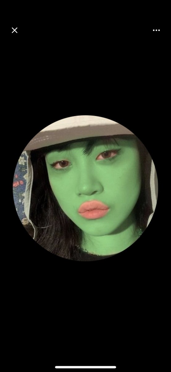 lilchoster's tweet photo. Girl why @moannnie https://t.co/crA56rFjq1