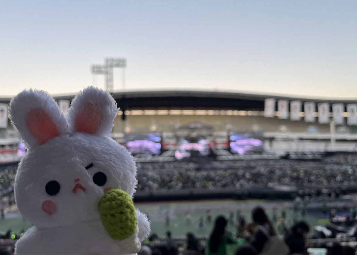 🐰🎂💕

RT 해주신 분 중 추첨을 통해 한 분께 뽀잉이를 보내드립니다.

#HAPPYDOYOUNGDAY 
#BunnyPrinceDoyoungDay
#따끈따끈_도영빵_생일이_왔옹