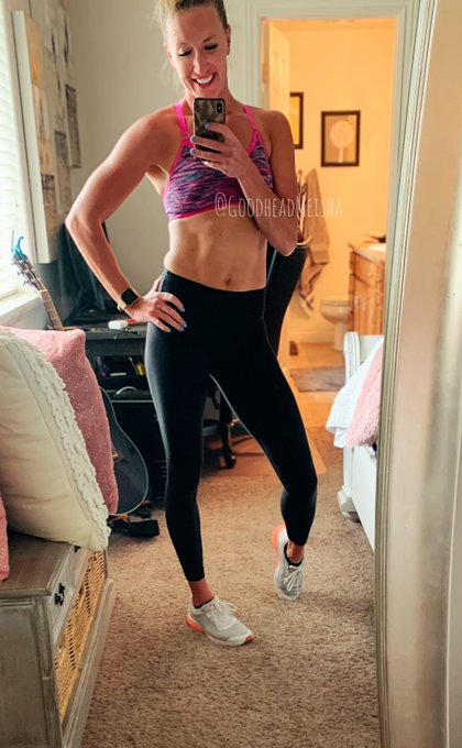 Time to get my sweat on! https://t.co/k5zwFshJ0s
