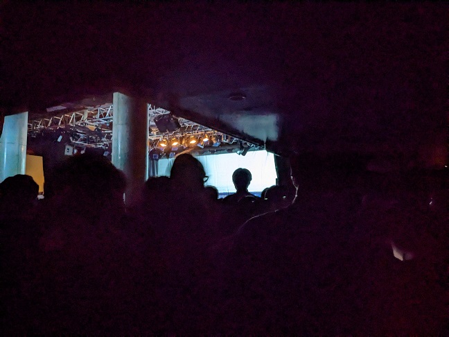 saka_shino's tweet photo. 1/31火曜『Brain Radio』ZAZEN BOYS / downy @ duo MUSIC EXCHANGE🏢
生ぬるさは一切無し!熱気で超アツアツ…ドーパミンとアドレナリンが出まくり💦
ホントめっちゃ最高のツーマンでした😆👍
一生聴いていたかったぁ~🔊
#downyband
#ZAZENBOYS
#BrainRadio https://t.co/0NDLJwII3m
