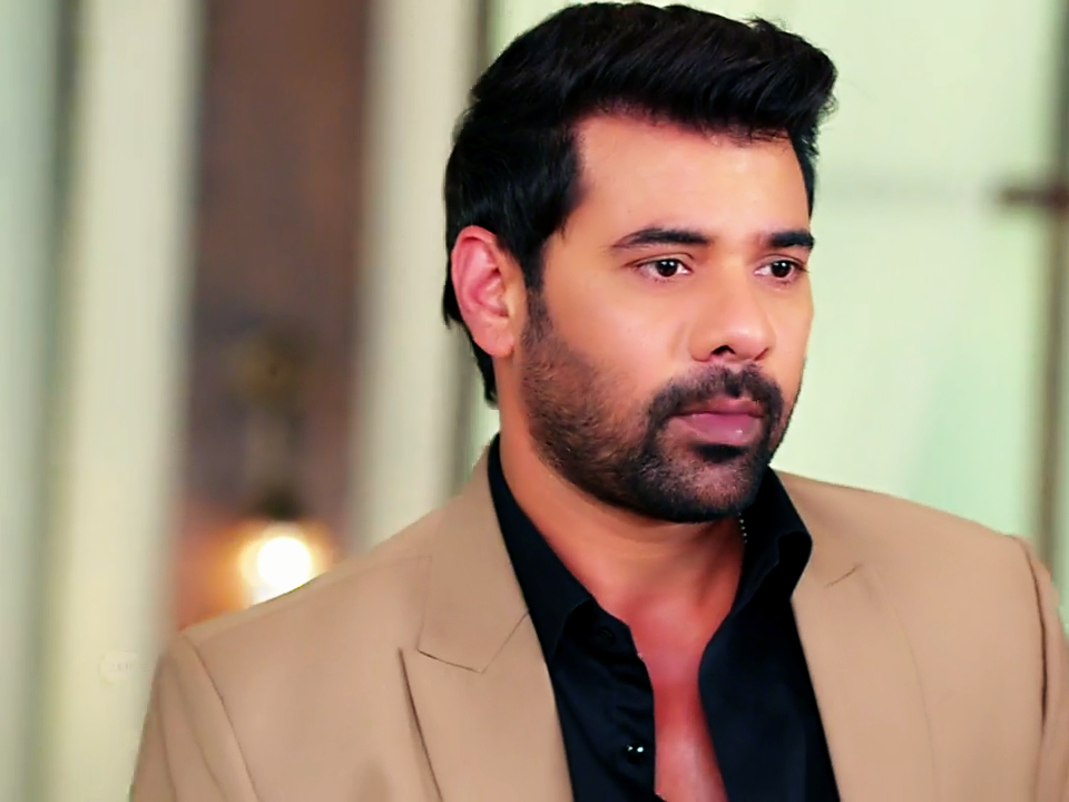 Andrasabe's tweet photo. #ep253 #ShabirAhluwalia #RadhaMohan #MohanTrivedi https://t.co/HI4Il0n4D0