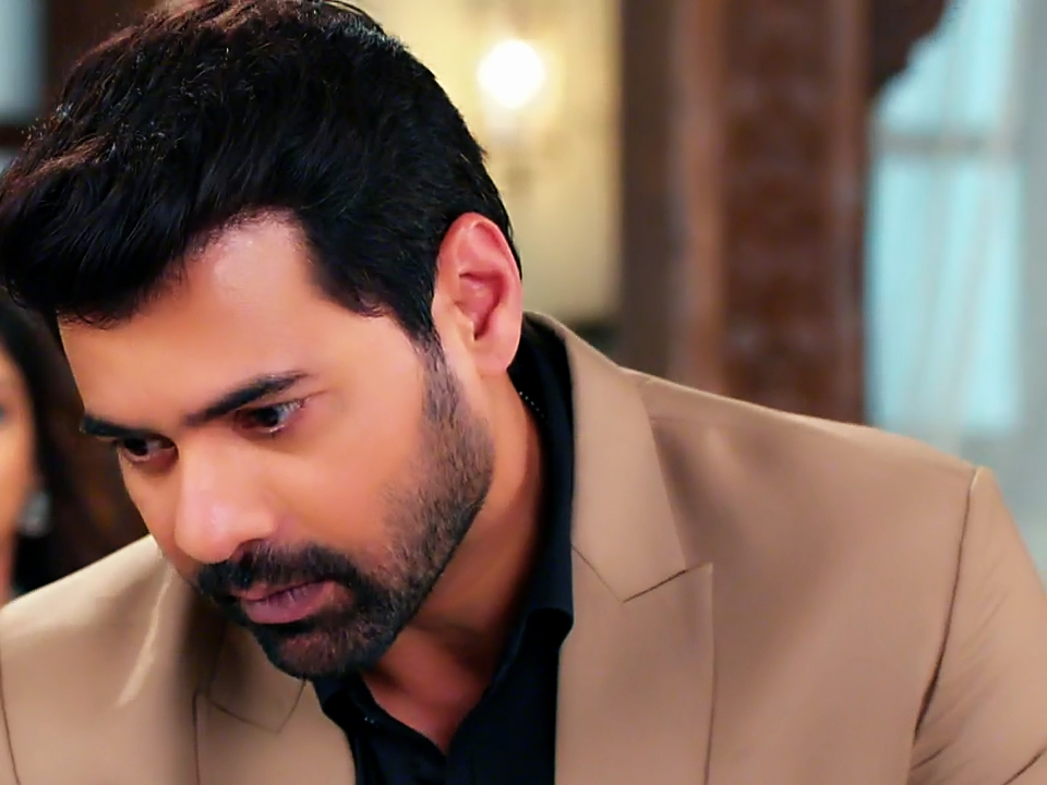 Andrasabe's tweet photo. #ep253 #ShabirAhluwalia #RadhaMohan #MohanTrivedi https://t.co/HI4Il0n4D0