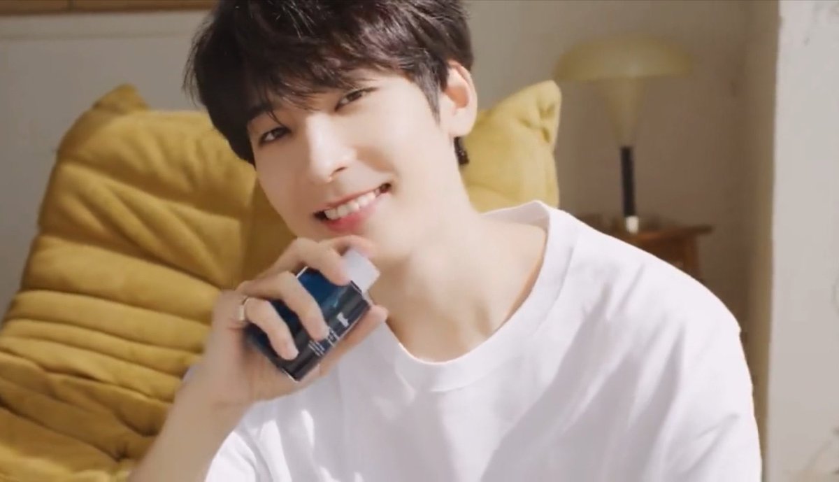 decdaisyy's tweet photo. 🥺 https://t.co/rYRjmXom4h