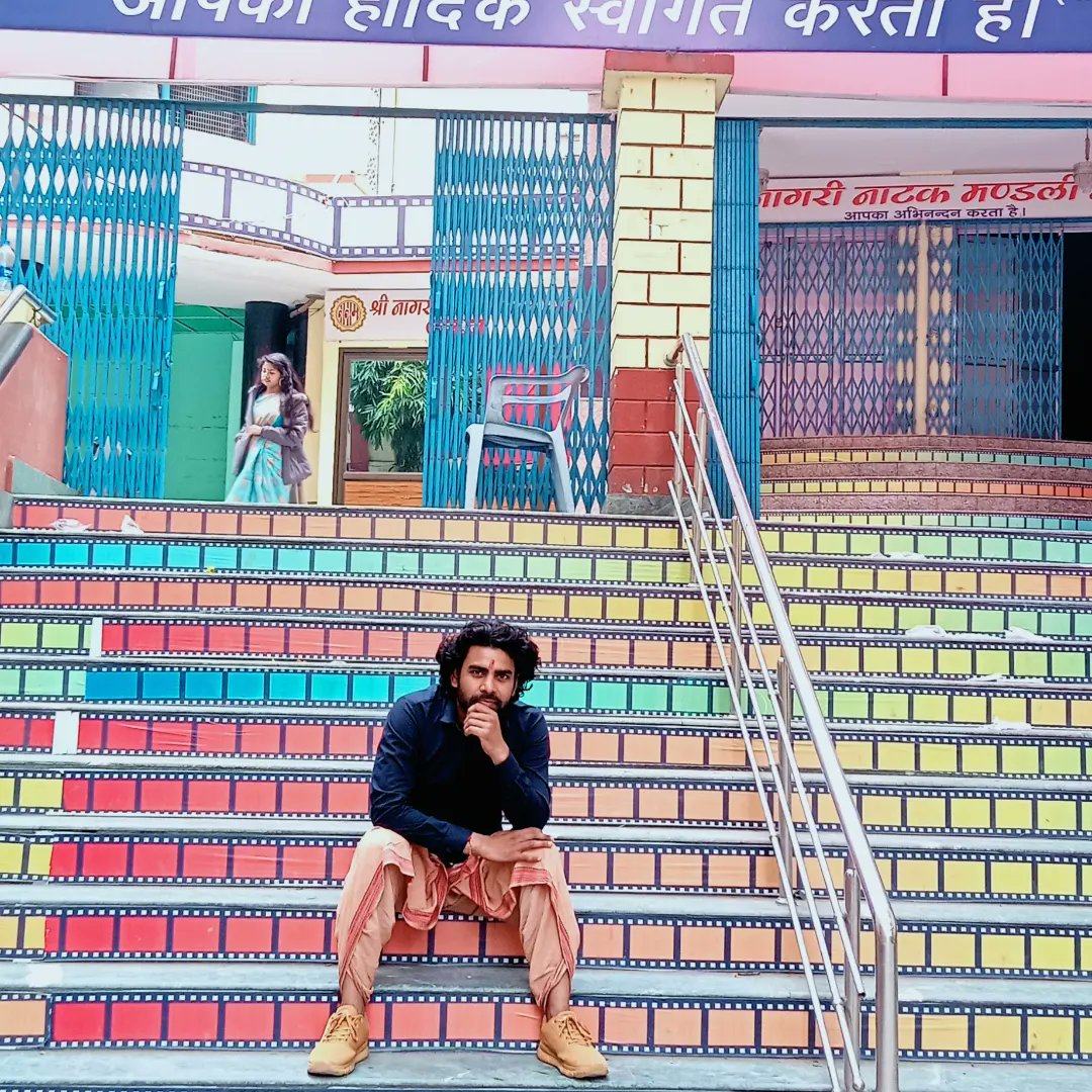 Vishnukumar247's tweet photo. If you have faith in yourself and have a true passion for work, then nothing can stop you from moving forward...

#theatre #play #booklovers #artist https://t.co/8F1CkREXDD