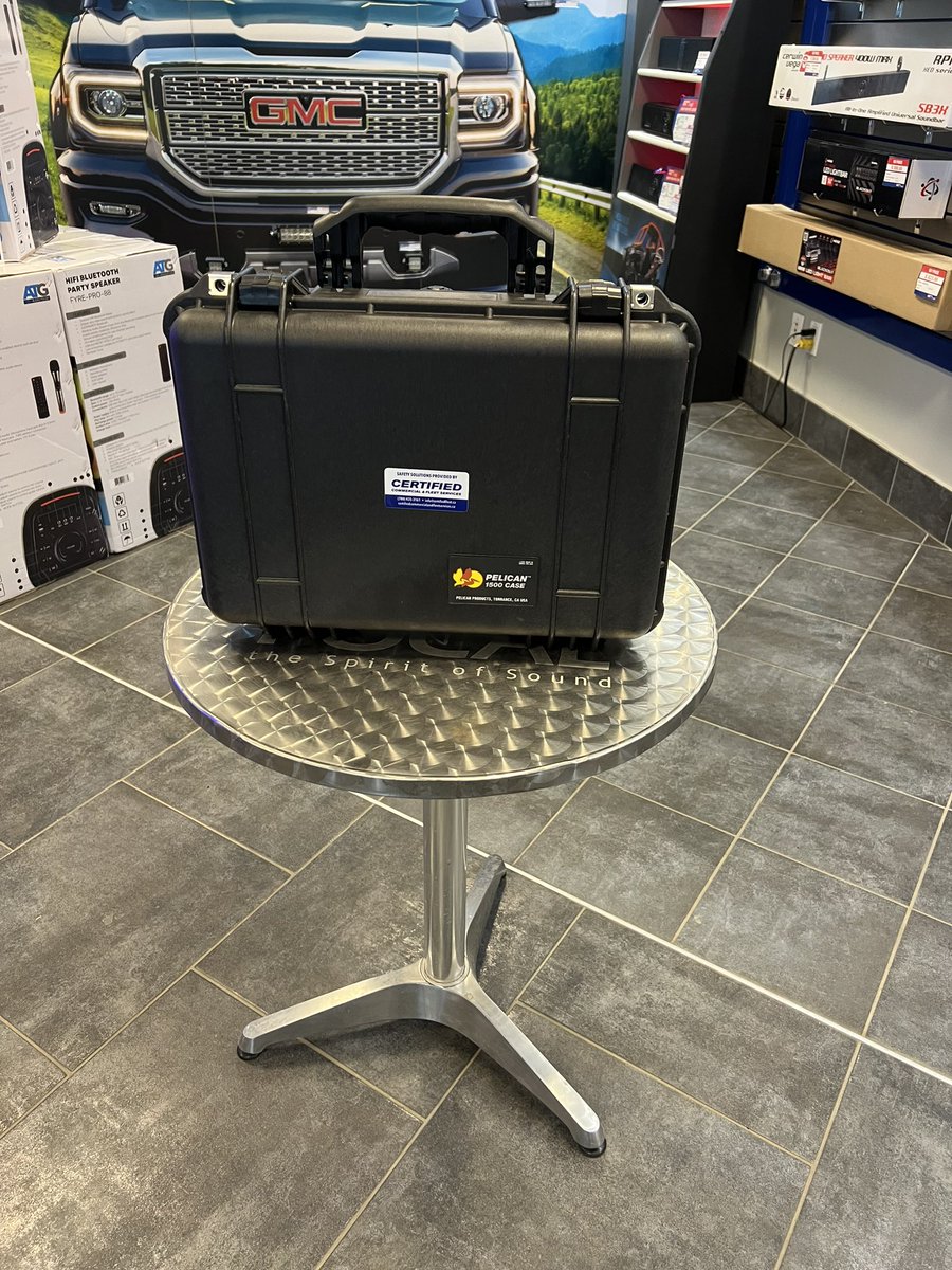 altahunthelp's tweet photo. Our Portable Cell Booster kit we make for our Oilfield customers.
Boosts your signal in poor areas.
12volt and 110. #SafetyFirst #SmoothTalker #CellBoosters @Certified_Fleet https://t.co/mR9cStQ3zi