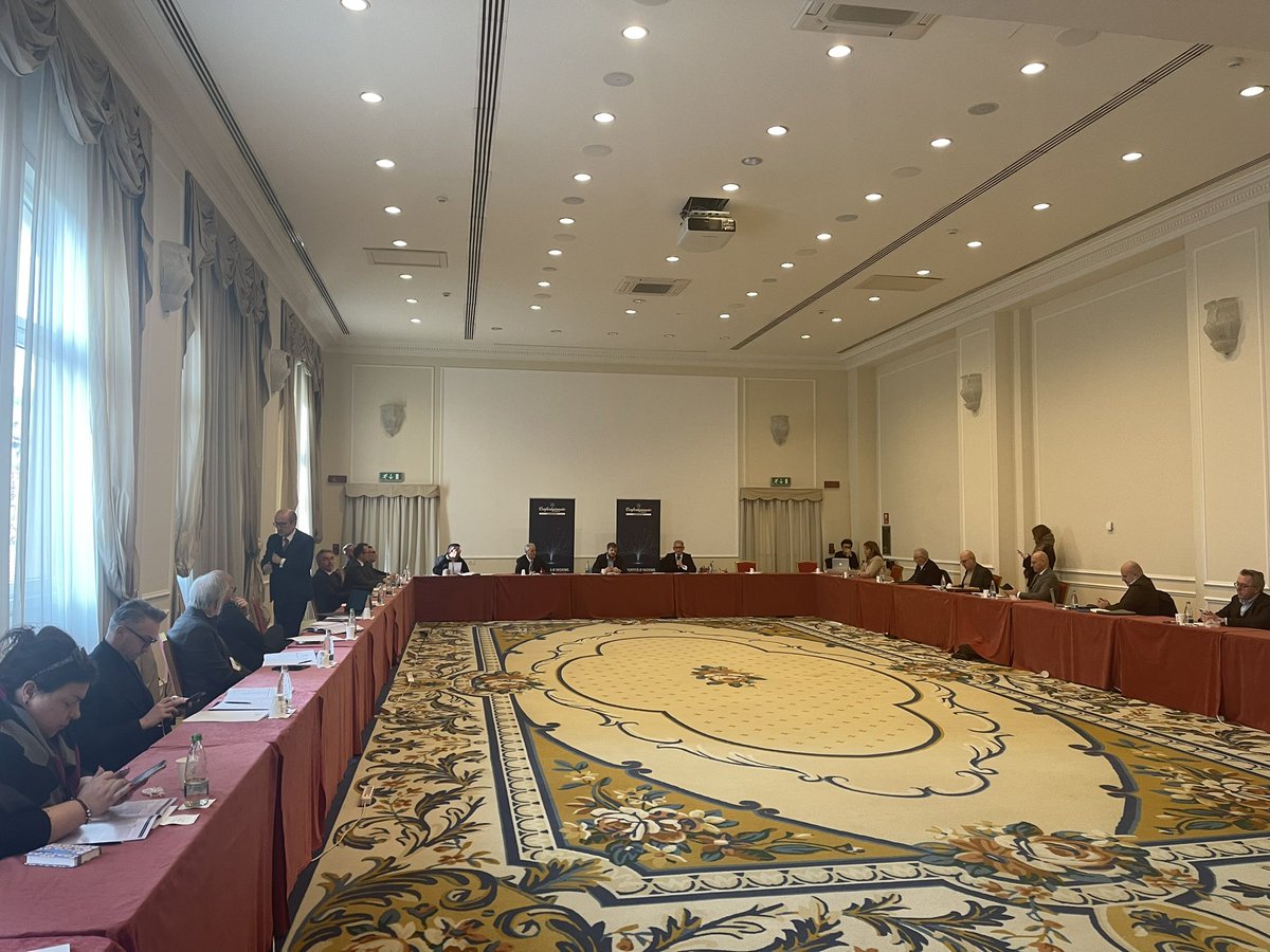 ConfartigLomb's tweet image. Oggi incontriamo i candidati alla Presidenza di @RegioneLombardia. Si è appena concluso il confronto con @PierfrancescoMajorino, mentre nel pomeriggio è atteso @AttilioFontana. Il Presidente @EugenioMassetti ha consegnato il documento con #priorità e #proposte
#elezioniregionali