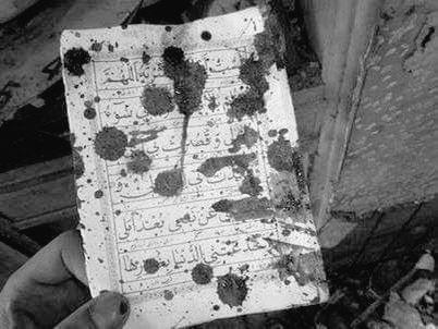 areejfatimaasim's tweet photo. That just broke my heart 💔😓
#Peshawarblast #PeshawarBleedsAgain #پشاور https://t.co/wEZPkuDSZd