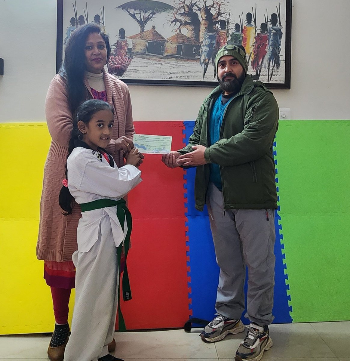 KhushHalBharat's tweet photo. Presented a small token of our love and appreciation to support the budding talents of Taekwondo Scorpion Sports Academy at Udhampur. @gouravattri3 #Taekwondo #KheloIndia #MissionOlympics #TeamIndia https://t.co/1NyFQFYdXi