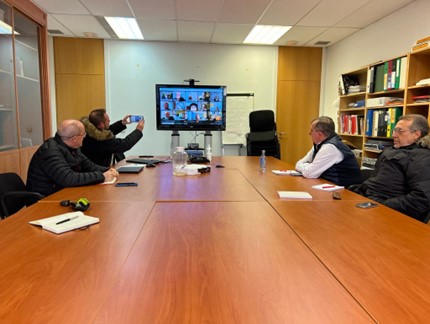 Industria_CCOO's tweet photo. 🔴 El pasado día 30 de enero hemos constituido el grupo de colaboración internacional de CCOO de Industria @Industria_CCOO 

📣 Ayer lunes celebramos la reunión de constitución del “Grupo de Colaboración Internacional”.

Hilo 🧵👇 https://t.co/dzCErNhFRR