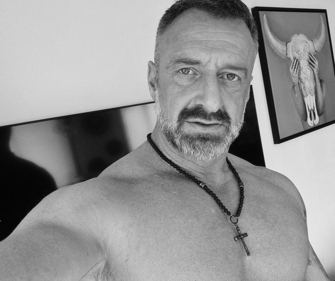 Follow your dreams,  work hard and you will get there in the end. Xx https://t.co/Fk5KtPsODC<a href="/tag/hardcore"class="tags"><span>#hardcore</span></a><a href="/tag/anal"class="tags"><span>#anal</span></a>