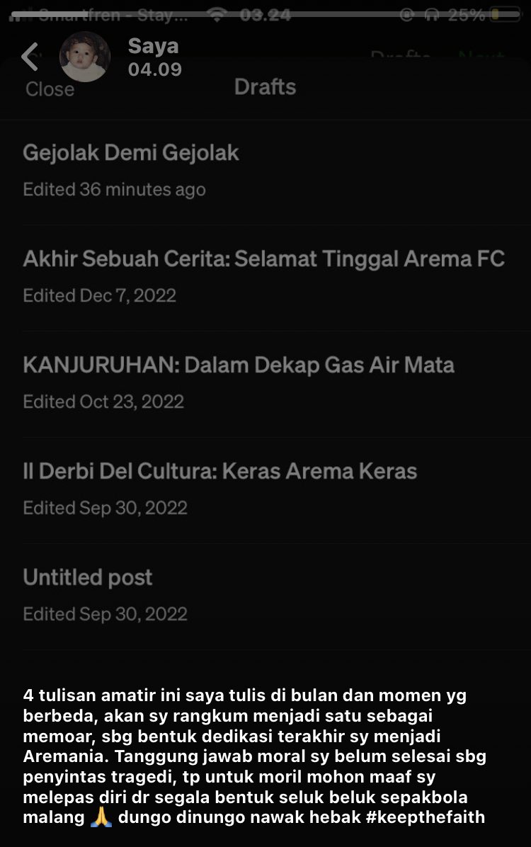 crazylionzine's tweet photo. Menjawab banyak DM yang masuk, saya tak ingin terlalu fafifu. Cukup status Whatsapp yg saya tulis pada Shubuh pagi tadi mewakili semuanya. Sudah banyak kehilangan yg kami alami. Bahkan dengan sikap tegas akan Tragedi ini, kami kehilangan banyak kawan yang tidak sependapat. #Nuwus https://t.co/K0qZjQcwEK