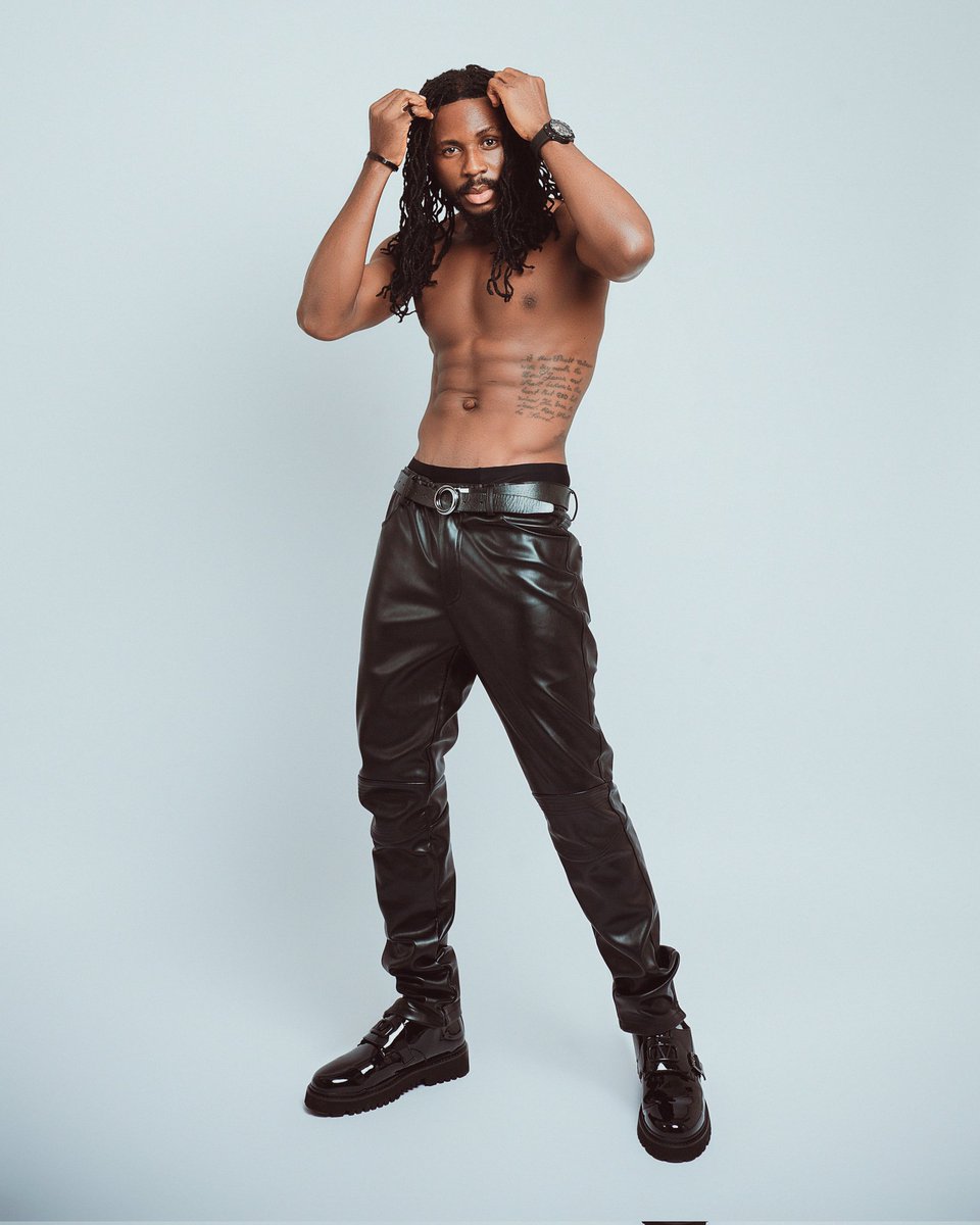 iamSampatus's tweet photo. Black Aquaman? 
@BoxOfficeWorld_ @netflix @warnerbros 
@wbpictures @aquamanmovie https://t.co/svsVNGbqJV