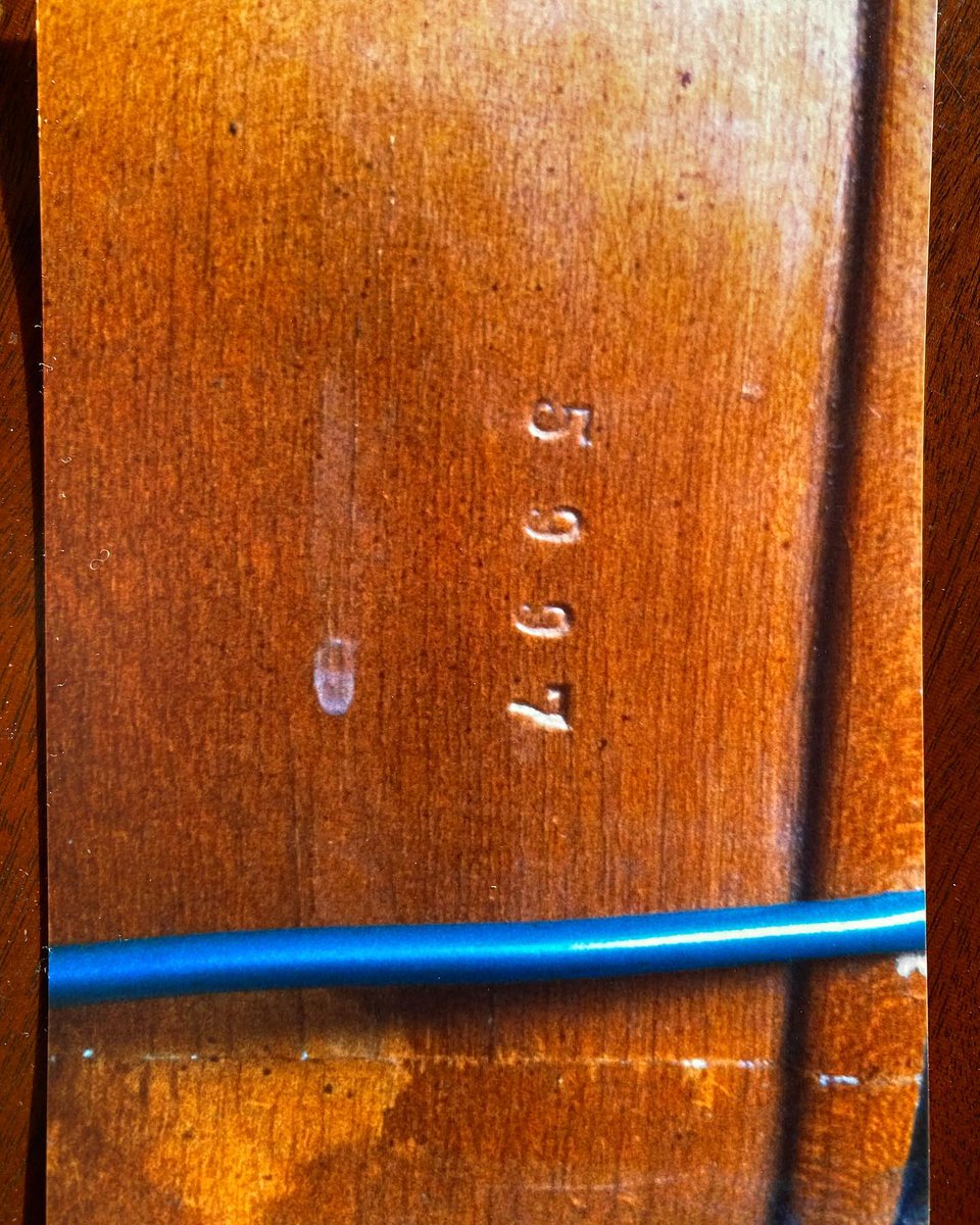 *PLEASE HELP FIND THIS STOLEN BASS*
The <a href="/redsnapper1/">RED SNAPPER</a> bass in a black case was taken from outside Ali's house on Sunday evening in Dalston, London. This is a total nightmare for him and the band.
If you see or hear anything DM us here or the Red Snapper page.

#RedSnapperBand