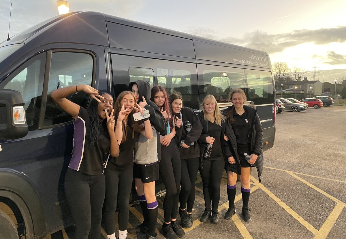 ParksideCulling's tweet photo. Year 7 and 9 netball teams away at BBG academy last night.
Well played girls!
#ParksidePE
#ThisGirlCan
#Teamwork https://t.co/bUqsT1oh9L