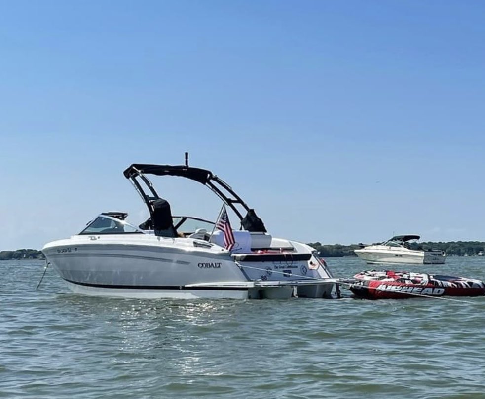 REDUCED - Now only $154,900 
One owner / Fresh Water / Rack stored 2022 26' Cobalt R6 with a 350 HP Volvo w/34 hours.   Call or text today for a showing and Always Ask For Jake 419.704.5686.  The boat is stored inside heated in Port Clinton Ohio. 
#cobaltboats #usedboats