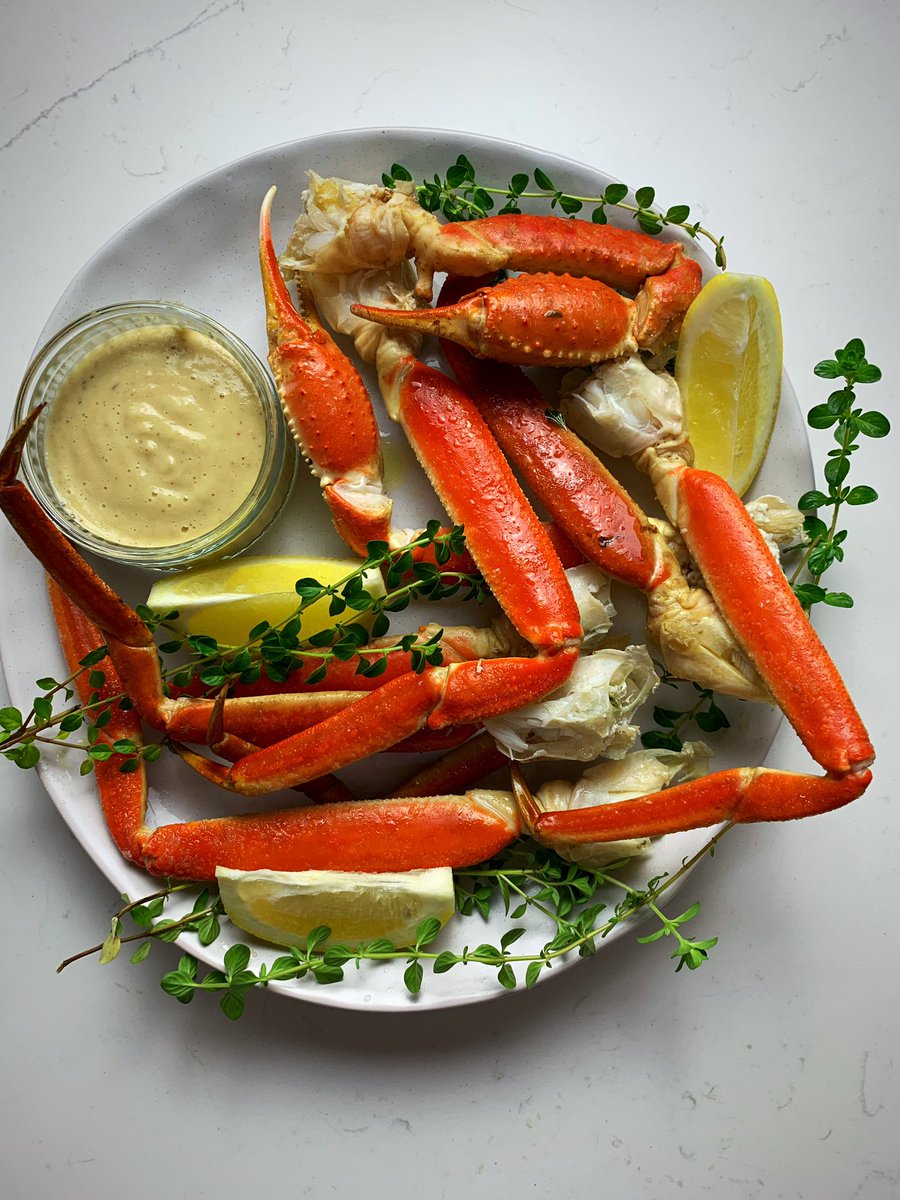 Garlic butter, chilli with white wine crab claws. 😄