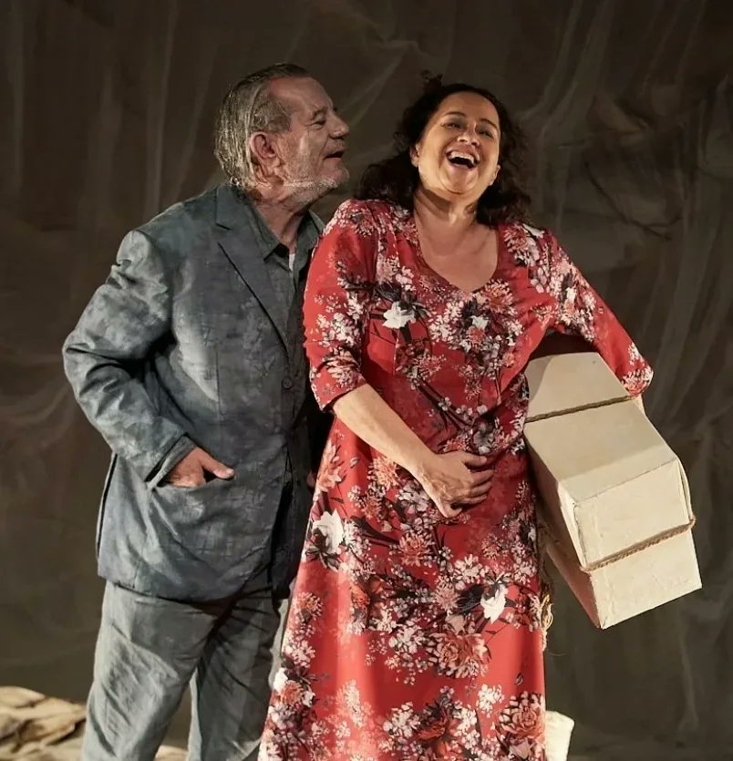 ¿Estás el próximo finde en Vigo y quieres un buen plan?
Ven a <a href="/ArtikaSala/">Sala Ártika</a> Teatro Guirigai presenta "Amalia y el río, historia de una estraperlista"

Sábado 4 y Domingo 5 a las 20h.

#GiraGuirigai2023
#GiraAmaliayelRio2023
#contrabandoenlafrontera