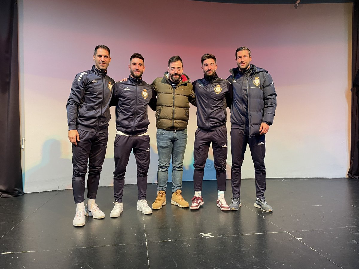 Sentimiento Lagarto 
Gracias por vuestra cercanía y por acercarnos la realidad de un deportista profesional. Sois cracks
<a href="/javimoyano7/">Javi Moyano 1️⃣7️⃣</a> <a href="/antoniomontiel7/">Antonio Montiel</a> <a href="/FranMp93/">Fran Moreno</a> <a href="/Mariomartos91/">Mario Martos Serrano</a>