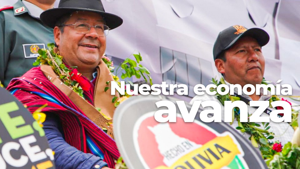 LuchoXBolivia's tweet photo. En dos años, llegamos a 9.569 empresas nacionales, entre micros, pequeñas, medianas y grandes, con más de Bs1.298 millones con nuestros créditos #SIBOLIVIA, con una tasa de interés fija de 0,5% anual. Nuestra política de industrialización con sustitución de importaciones avanza. https://t.co/ZALPjV73I0