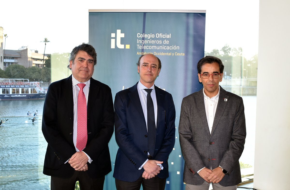 coitaoc's tweet photo. La #JornadaProfesionalCOITAOC sobre #InteligenciaArtificial ha logrado reunir a profesionales de la innovación y el derecho para profundizar y debatir sobre el futuro marco legal de esta tecnología
@j_moeckel @ProcuradSevilla @ICASEVILLA 
Toda la info👇
https://t.co/MW81cicZeo https://t.co/Rn2DDoAqME