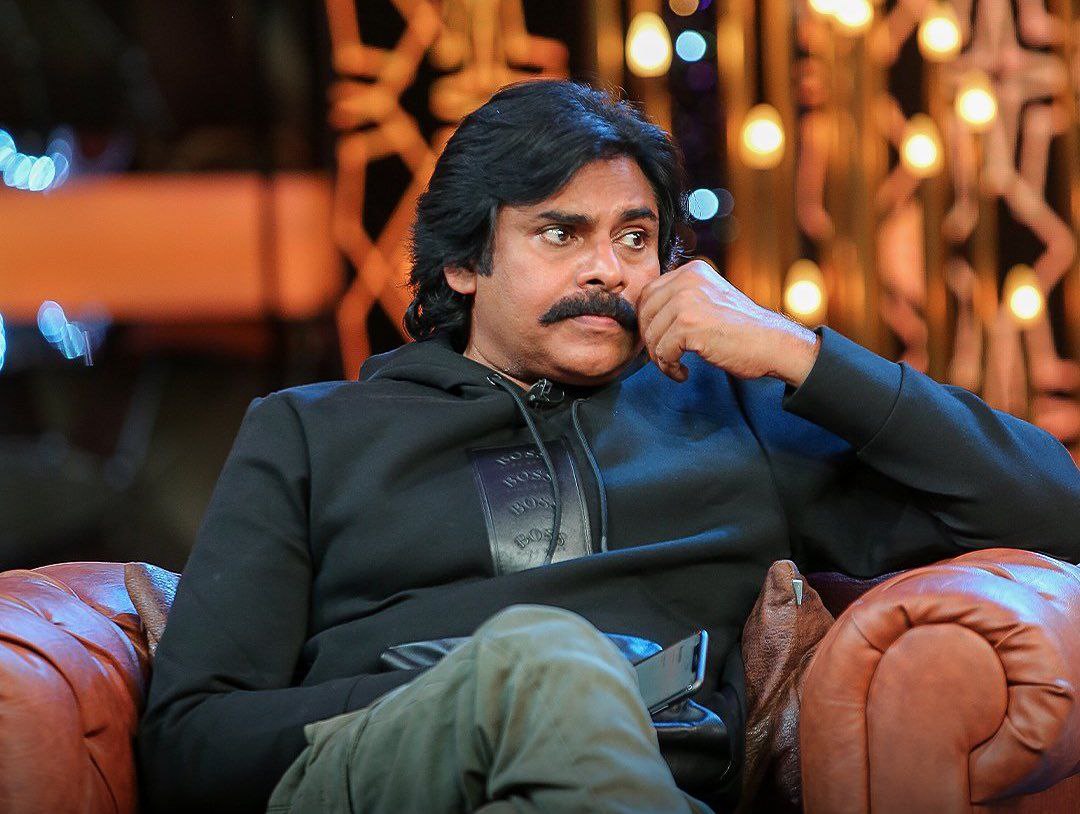 GaneshPkF_'s tweet photo. @ahavideoIN @PawanKalyan @tnldoublehorse 💥🥵 https://t.co/zveKMG4Zst