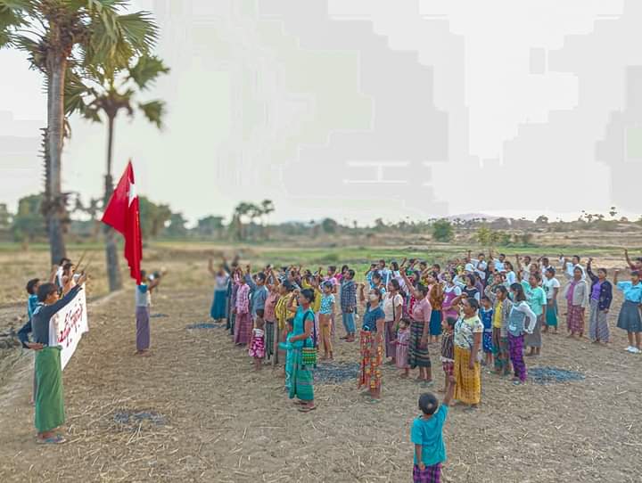 Pro-democracy residents in Letpadaungtaung area of Sagaing Region held their daily protest against the fascist dictatorial regime on January 31.

#CrimesAgainstHumanity
#2023Jan31Coup
#WhatsHappeningInMyanmar