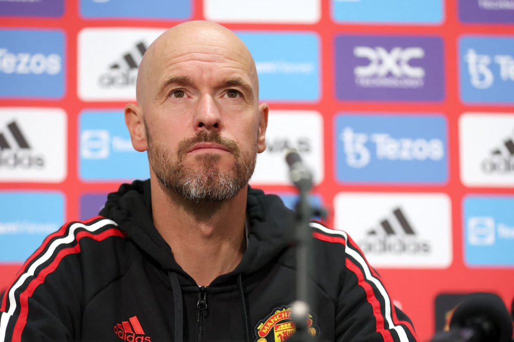 GalouSport's tweet photo. Ten Hag sur la signature du remplaçant après la blessure d'Eriksen : "Quelque chose le jour de la date limite est difficile, vous ne pouvez pas faire de politique sur les blessures graves". 🔴🚨#MUFC https://t.co/PiYeMwi5bh
