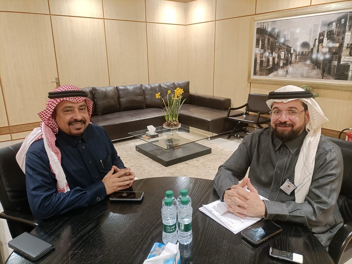 رئيس لجنة الذهب والمجوهرات بغرفة الرياض وعضو لجنة الذهب والمجوهرات بإتحاد الغرف السعودية  يستقبل الفريق الاعلامي لمجلة الصناعة والتجارة sna3at.com/?p=6432 

#الصناعة_والتجارة