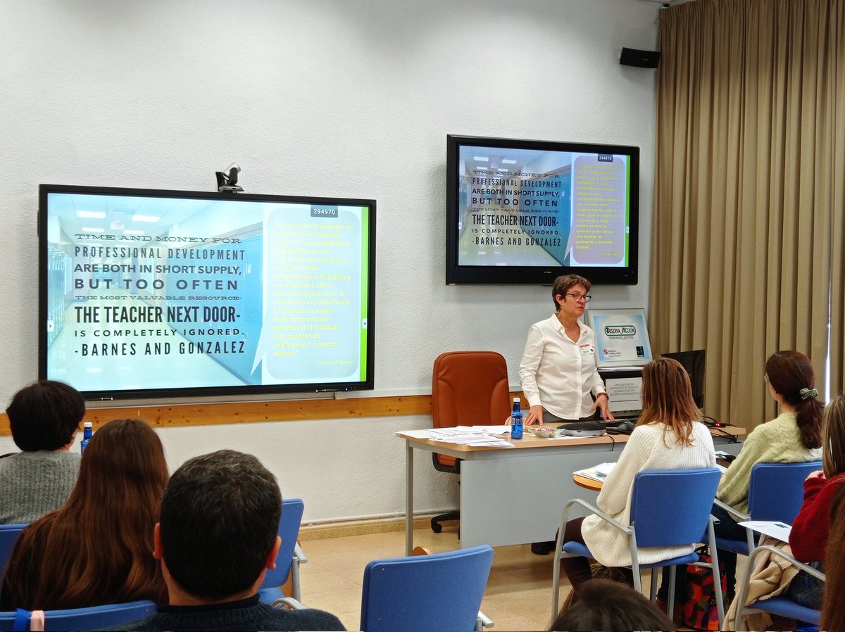 CFPIdiomas's tweet photo. Sesión presencial de #Team2Teach del PIE #OBSERVA_ACCION #COMUNICA_ACCIÓN 

La mejor formación para el profesorado de idiomas en centros @educacyl

Docentes que abren la🚪de su aula a sus compañeros

#formaciónCyL #innovaCyL #internacionalizaCyL

👁️‍🗨️Aprende, Innova y Comparte https://t.co/Ckdmukh4oW