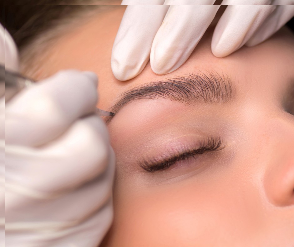 HealthySkinHKT's tweet image. Tattoo ink can be used for eyebrow tattooing while microblading runs on the specialized pigment.

Read more 👉 lttr.ai/7WmY

#microblading #BrowMicroblading #Eyebrow #EyebrowTattoo #Skin