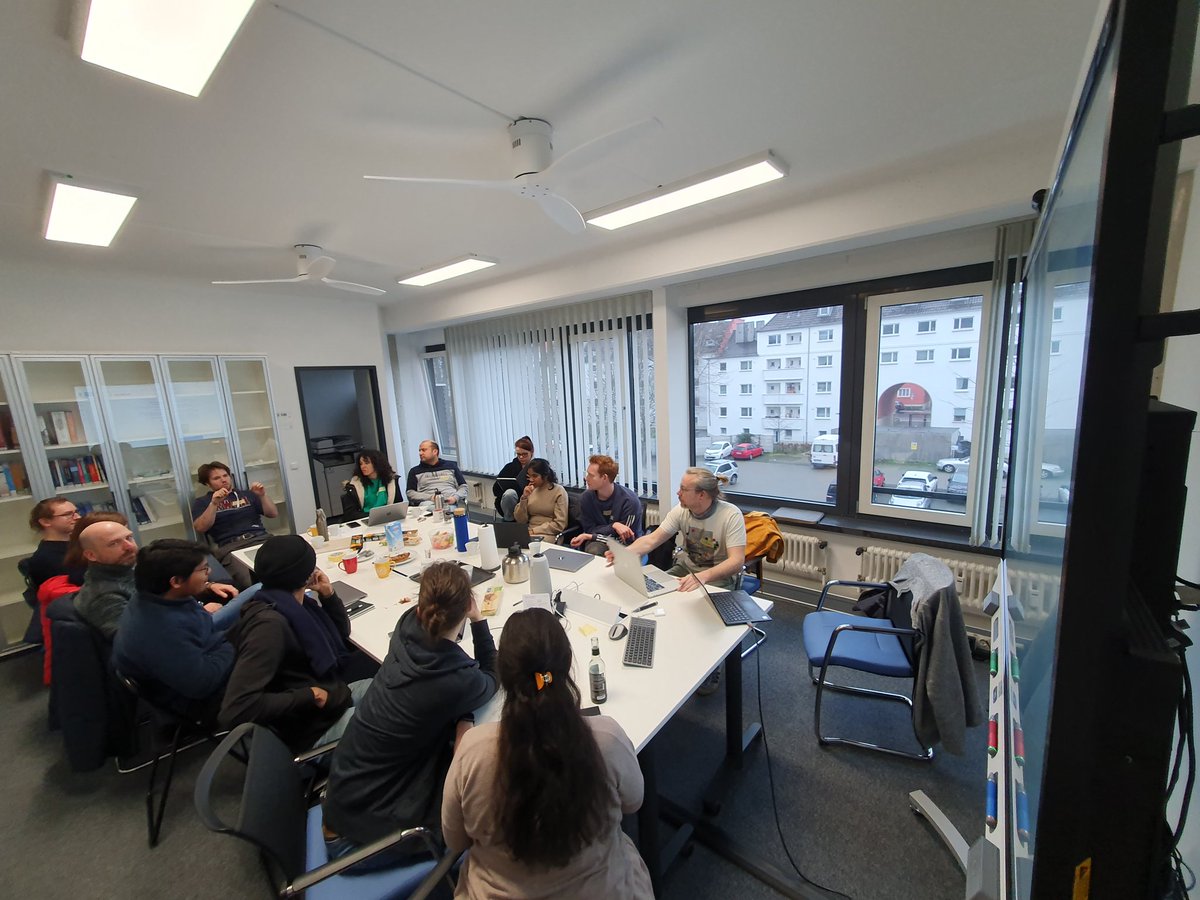 Volker Hofmann tweet media