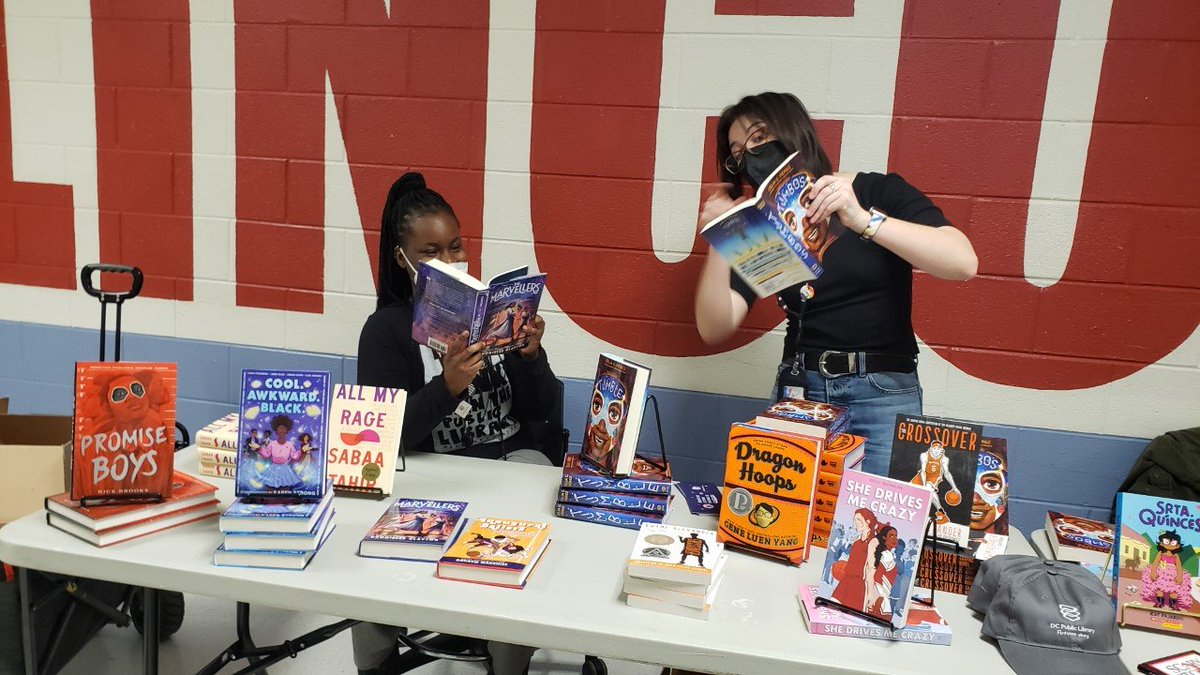 angfalkenberg's tweet photo. Photos from Friends &amp; Family Hype Night @CHECDC. G-Wiz from @WashWizards engaged the crowd as @dcpl Mt. Pleasant &amp; I gave out free books. What an exciting game! Go Griffins! @MtPLibFriends @dcpublicschools @DcpsLibrary @checsports #DCPSHasLibrarians #CHECReads #DCPSReads https://t.co/nEZ8oEFAs5