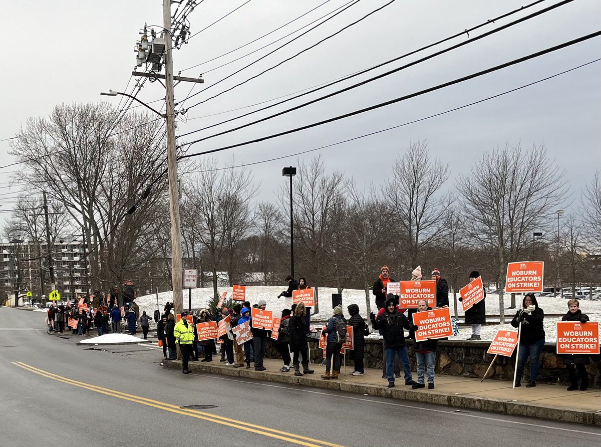 gibbs_rob's tweet photo. Woburn Teachers are back for a second day on the picket line. There will be no school in Woburn until teachers and paras receive a fair contract. #WTA https://t.co/VYKECokNB7