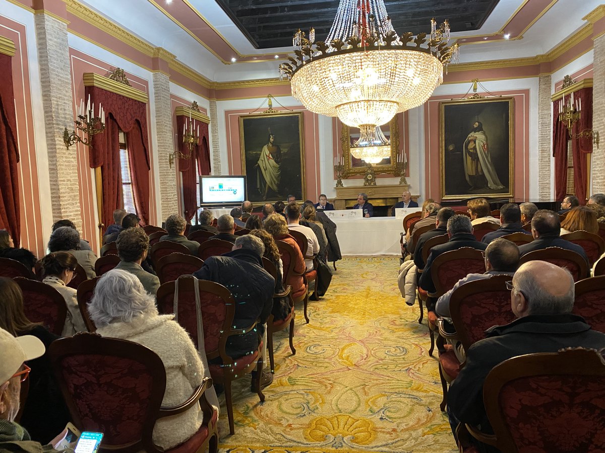 Ayer celebramos #UnbrindisxelolivoRM. Esta jornada, además de para reivindicar el importante papel del olivo y su fruto en nuestra cultura y gastronomía, sirvió como punto de encuentro para los diversos profesionales que nos dedicamos al sector oleícola. ¡Gracias por asistir! 🌿