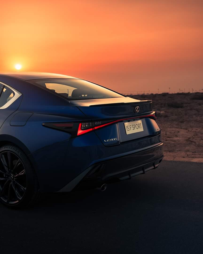 LexusBahrain's tweet photo. لكزس IS350 مذهلة من كل الزوايا.
احجز موعدك لتجربة قيادتها اليوم.

Exhilarating design from every angle - Lexus IS.
Book your test drive today.

#Lexus #LexusBahrain #IS350 #لكزس_البحرين https://t.co/IR5qKSAZjv