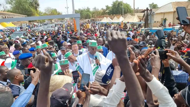 Madubukar5's tweet photo. Live picture from presidential campaign rally in sokoto state we appreciate your effort DG camping Aminu waziri tambuwal matawallen tambuwal #atikuorganizingforaction #AtikuOkowa2023 #RecoverNigeria #GettingReadyFor2023 #WeWantPDPBack https://t.co/ZMGJshISju