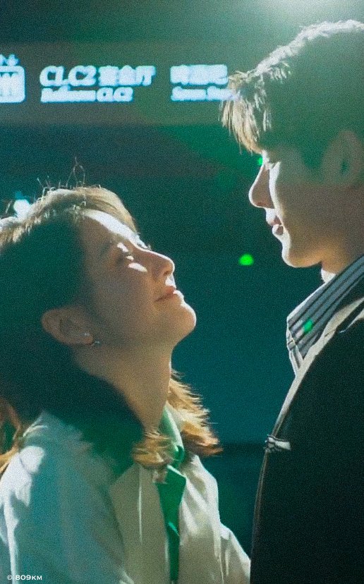 starry__u's tweet image. take my heart already 🥺🤎
Once they started dating at ep.16. the butterflies can't stop fly even in my dreams. I love how she surround him by her warmth and lively personality and how he just there for her to do what she wants and to protect her.
#MyLethalMan #FanZhiXin #LiMoZhi