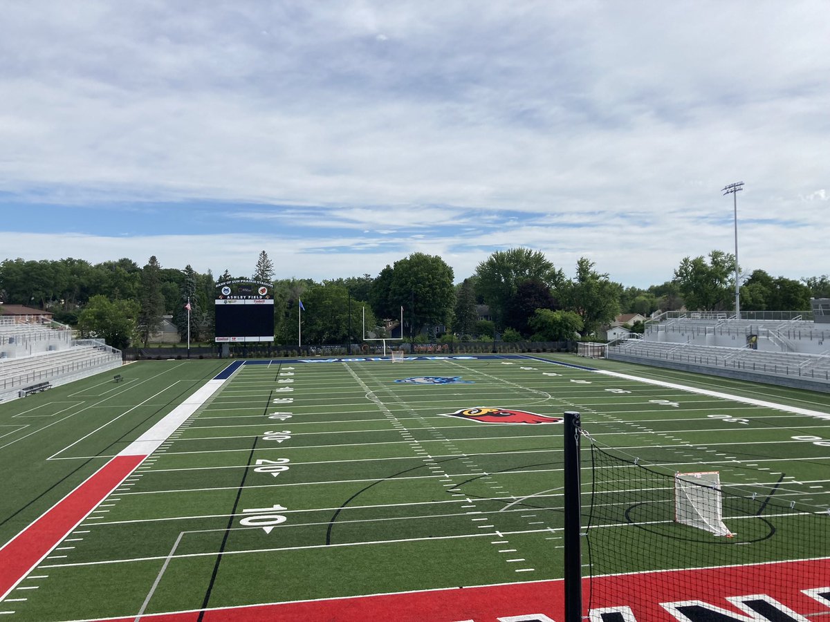 isthmusbowl's tweet photo. Hey @JJWatt, are you interested in doing the coin toss at the 3rd annual @Culvers Isthmus Bowl in Sun Prairie, WI? Might have a few #butterburgers for you. 

Would love to have you if you are available on 11/18/23. Congrats on an incredible football career! 

🦡 🍔 #isthmusbowl https://t.co/LsAAqpOpIN