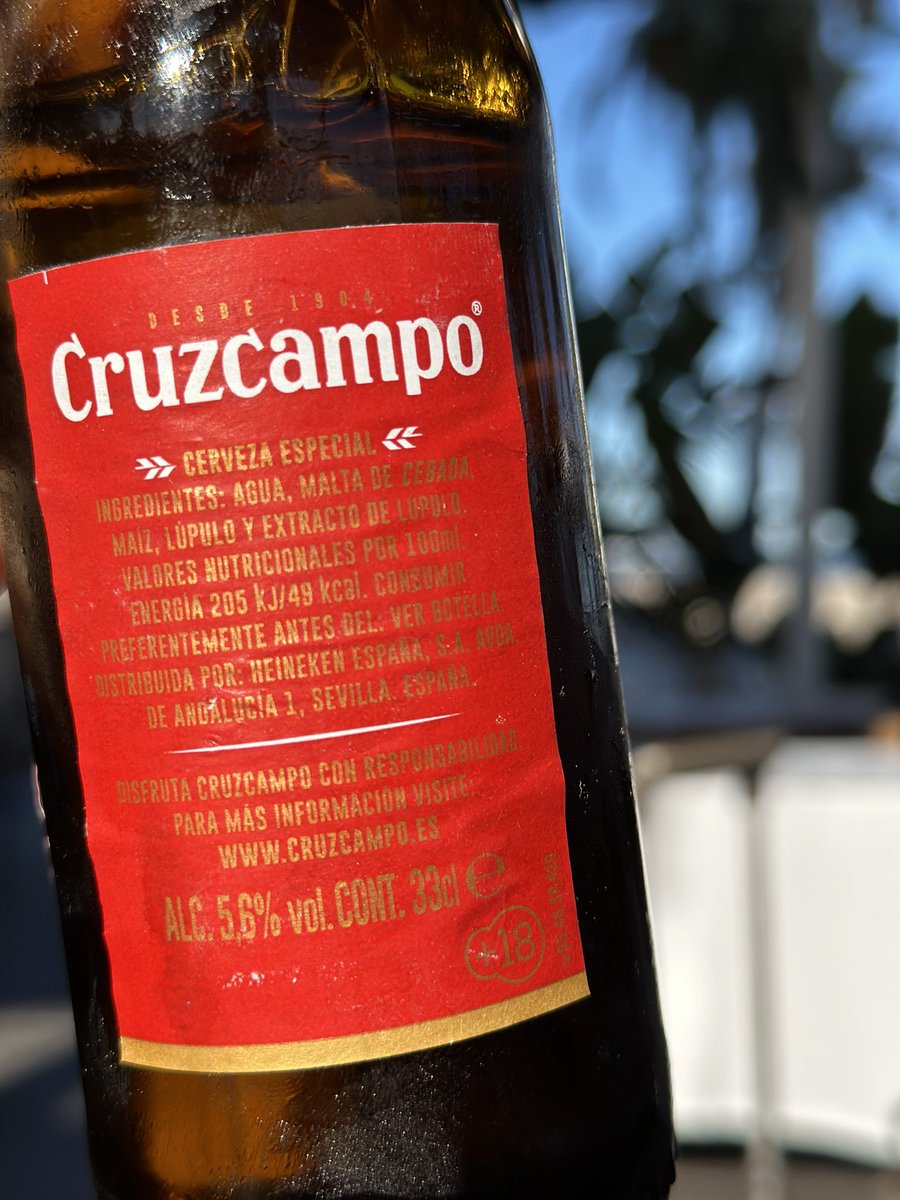 gummibierchen's tweet photo. Bye #Valencia mit #PellizCo Especial #conMuchoAcento @Cruzcampo im @MarinaBeachCVlc🍺#cruzcampo #mittagsbier #marinabeachclubvalencia #marinabeachclub #beerinthesun #sushibeer #sushibier #lunchbeer #beeradviser #bierlife #beersavage #cruzcampobeer #beertime🍻 #cervezacruzcampo https://t.co/UkKGrZLSAt