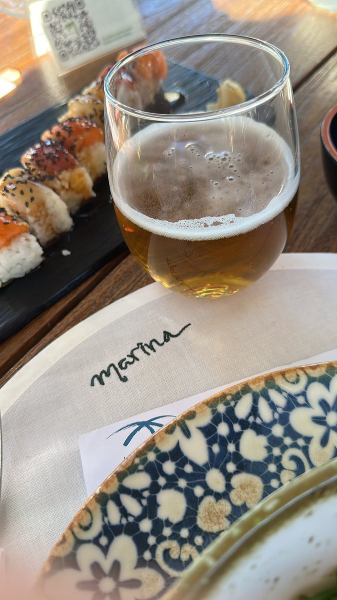 gummibierchen's tweet photo. Bye #Valencia mit #PellizCo Especial #conMuchoAcento @Cruzcampo im @MarinaBeachCVlc🍺#cruzcampo #mittagsbier #marinabeachclubvalencia #marinabeachclub #beerinthesun #sushibeer #sushibier #lunchbeer #beeradviser #bierlife #beersavage #cruzcampobeer #beertime🍻 #cervezacruzcampo https://t.co/UkKGrZLSAt
