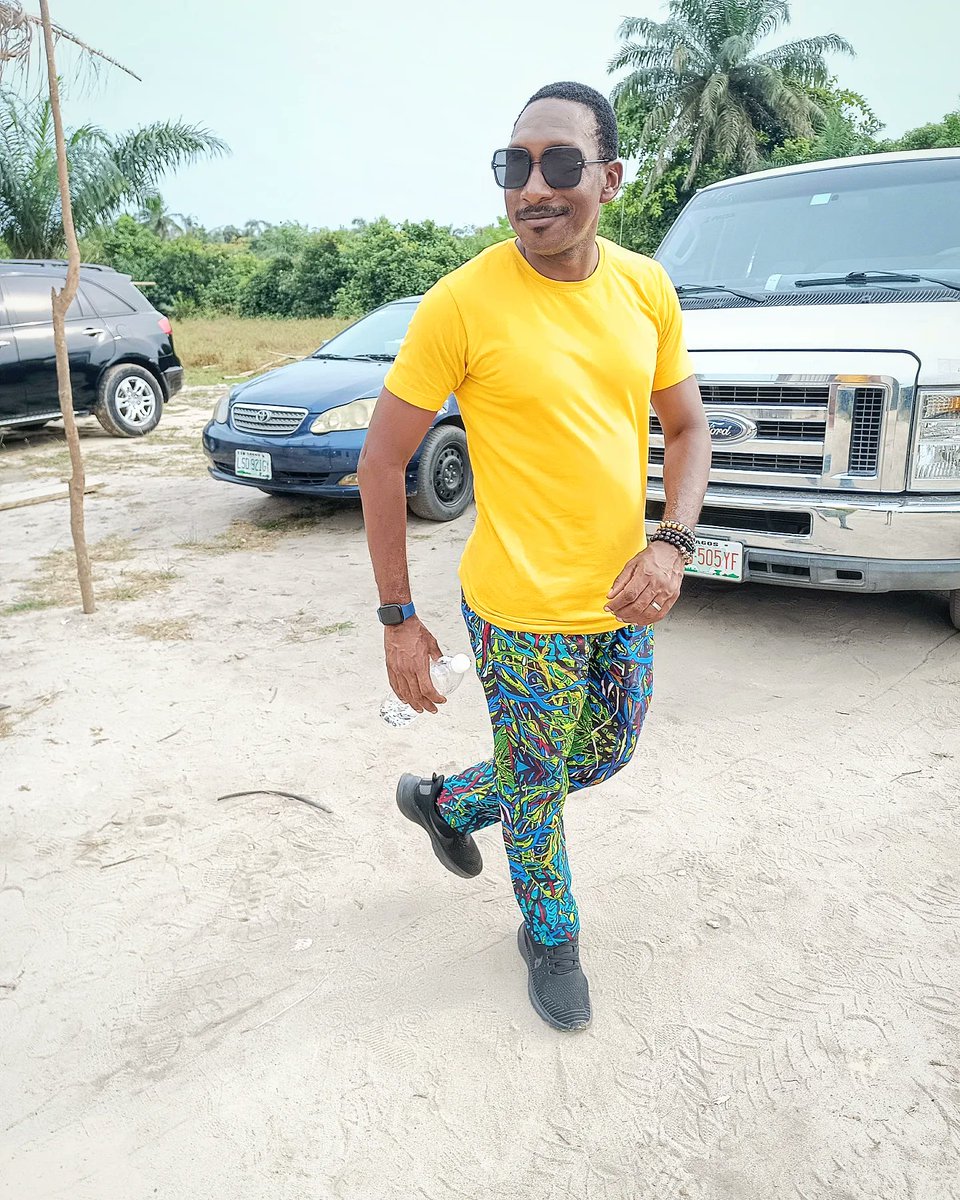 iAmSeunKentebe's tweet photo. Yo!
πΈ @dami_dante
#GodAboveEverything #LifeOfAnActor #YearTwoThousandAndSeunKentebe #TheSeunKentebeSupremacy #TGHTalent #NollyTalent #LadugbaIsHere #IbaokutaTechBro #Ladubeezy #LaduLadu #LaduBae #LaduCollect #Ladugbo #LaduTech #XBagMan #InvestorLadugba #AMItura #Feemoverse https://t.co/TJry0o4bYn