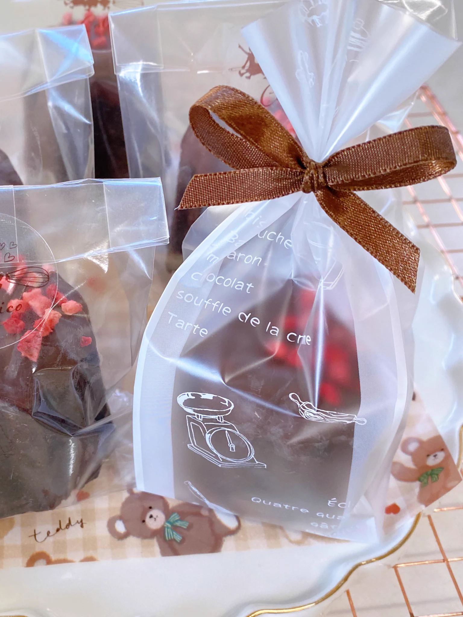 今まで作ったカヌレの中で1番美味しかったです♥️
バレンタインにも絶対作ります🍫✨
レシピありがとうございます🥰  