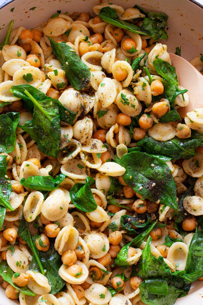 giangiskitchen's tweet image. Orecchiette With Chickpeas And Zaatar giangiskitchen.com/recipe/orecchi… via @giangiskitchen #orecchiettepasta #zaatar